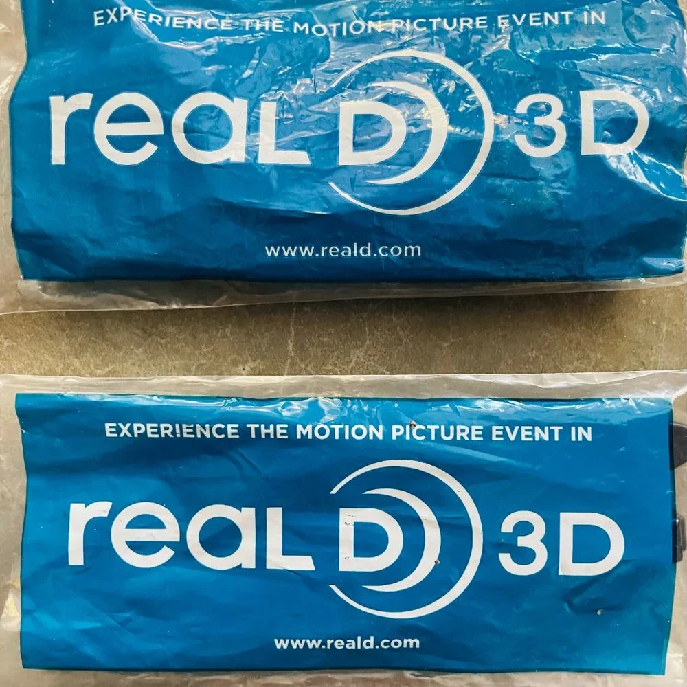 ⭐️ $10 - (BUNDLE OF 2) REALD 3D POLARIZED MOVIE THEATER GLASSES | REUSEABLE